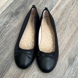 Cat & Jack black slides - girls, size Y3